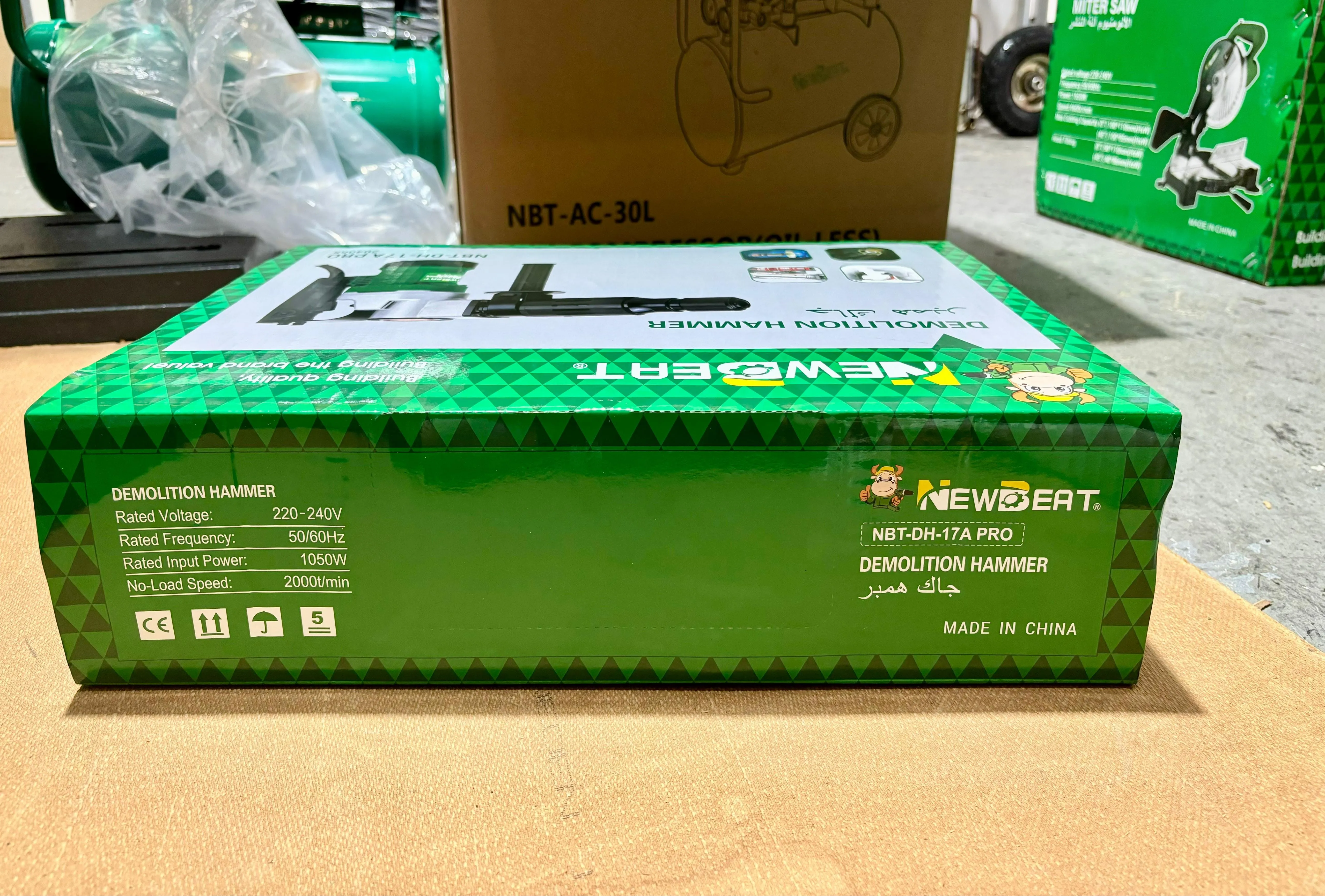 NEWBEAT 1050W Demoliton Hammer/Breaker (0810) | Model : NBT-DH-17A