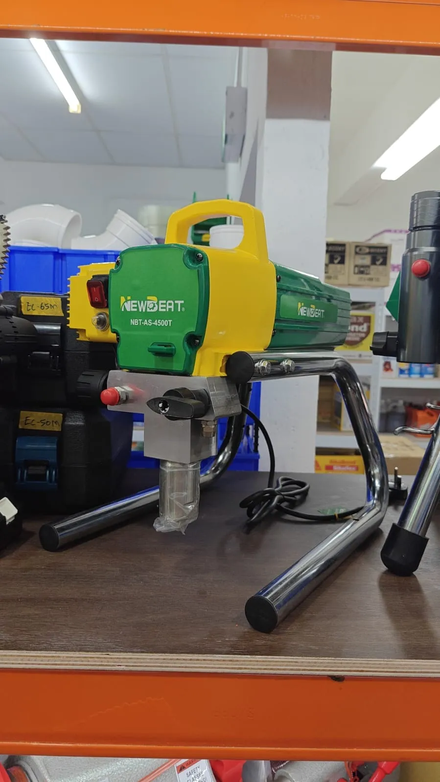 NEWBEAT 1800W High Pressure Airless Sprayer | Model : NBT-AS-4500T