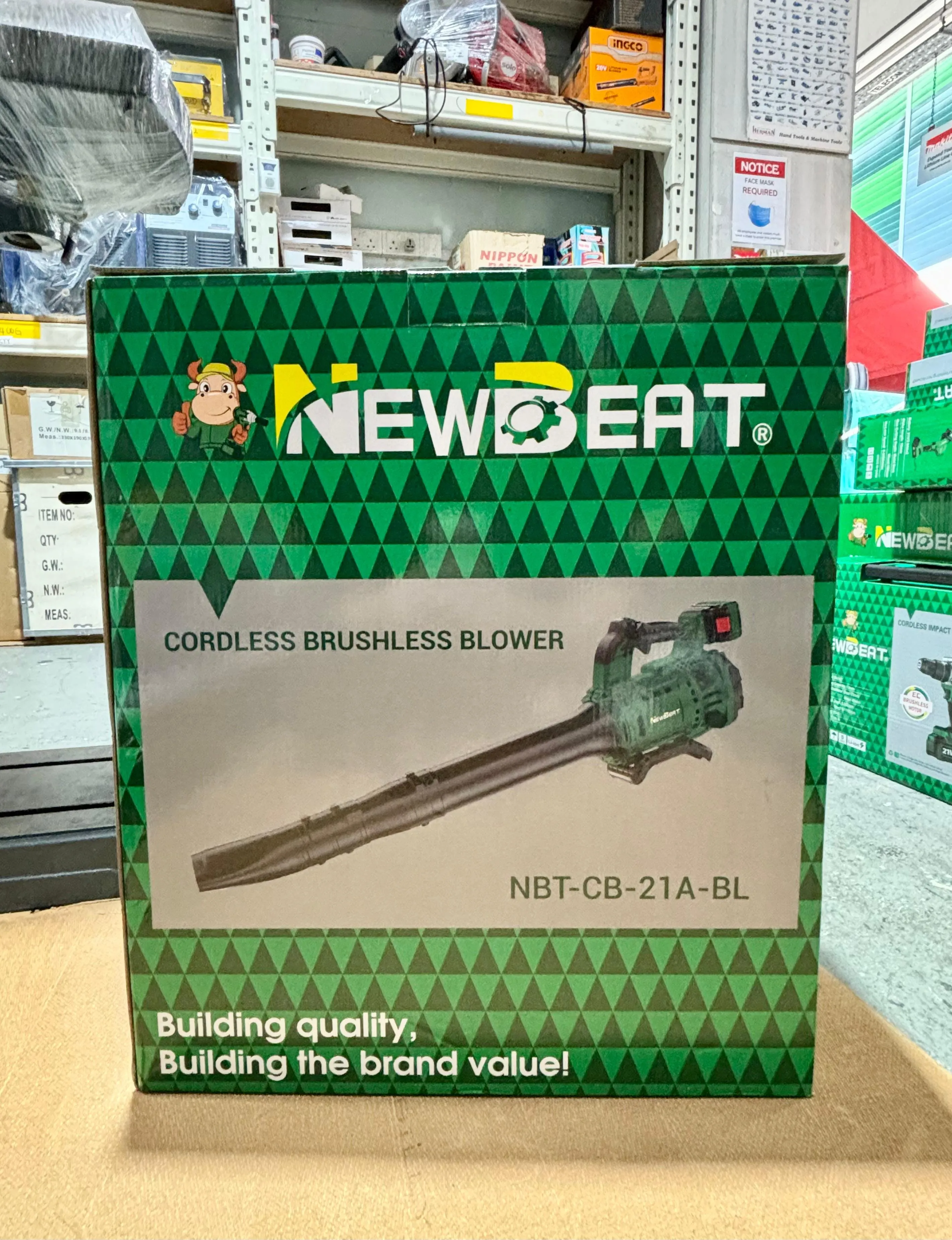 Newbeat 21V Cordless Blower C/W 2 Battery and 1 Charger | Model : NBT-CB-21A-BL