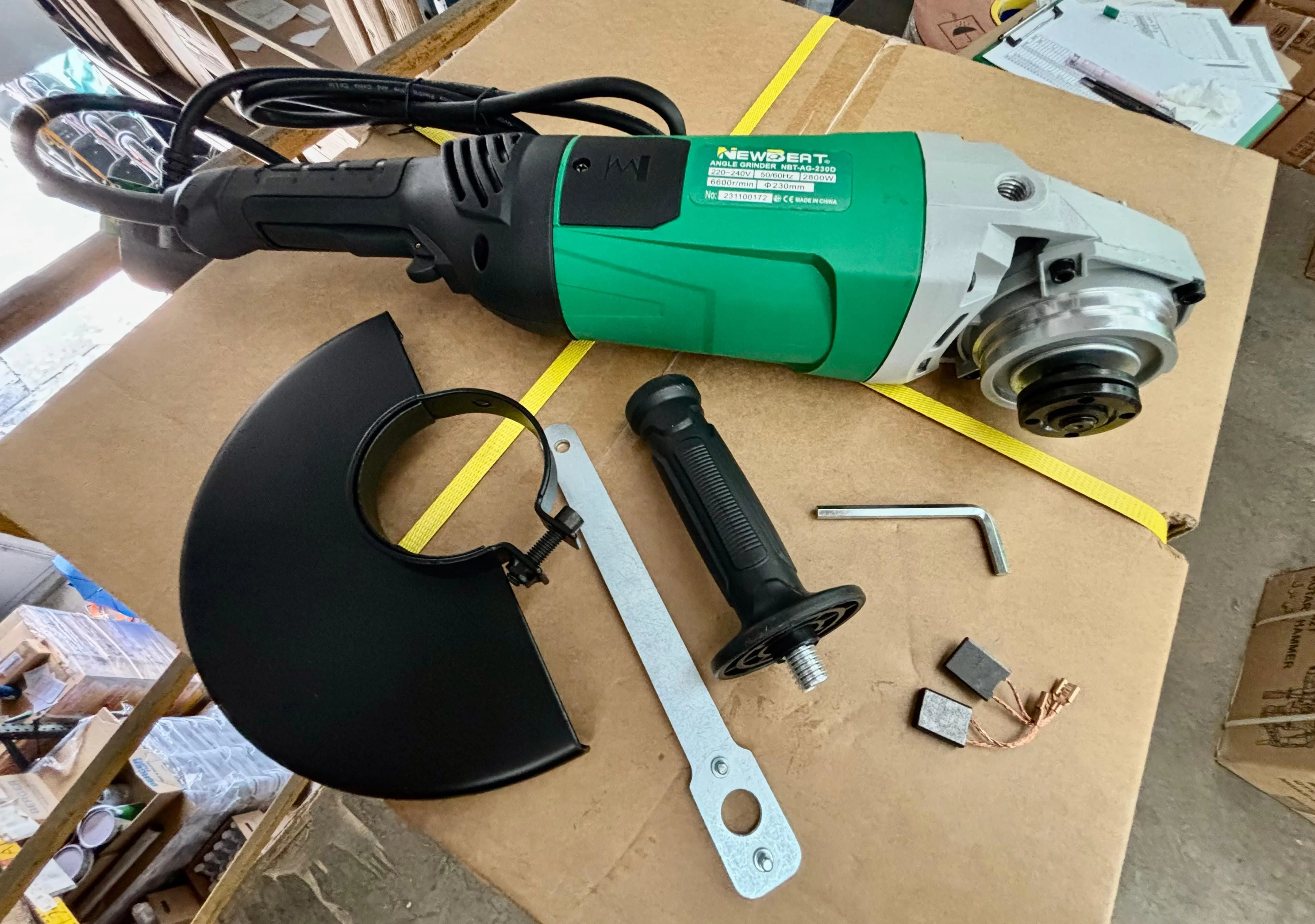 NEWBEAT 230mm 9 Angle Grinder 2800W | Model : NBT-AG-230D