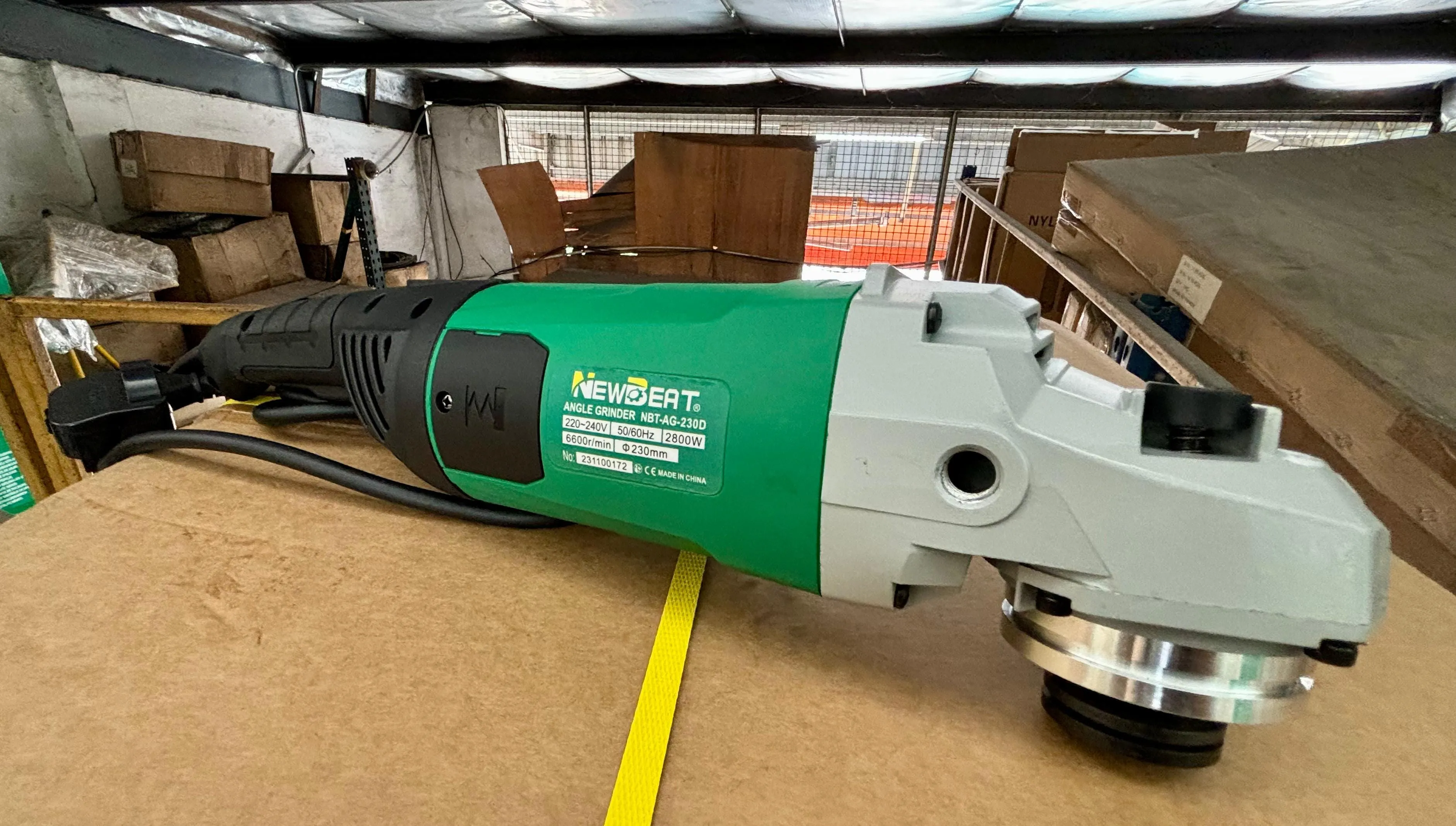 NEWBEAT 230mm 9 Angle Grinder 2800W | Model : NBT-AG-230D
