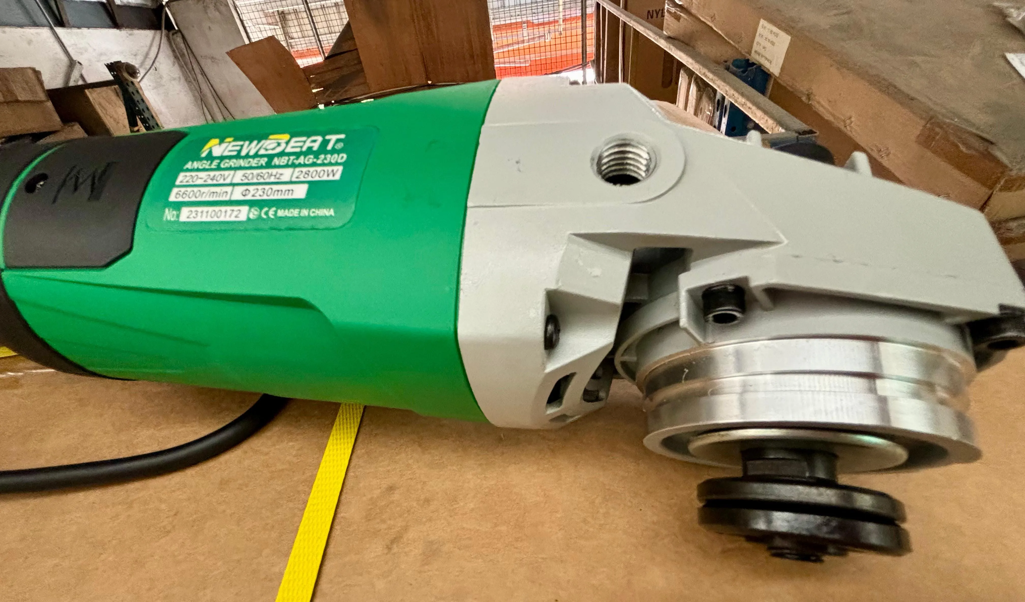 NEWBEAT 230mm 9 Angle Grinder 2800W | Model : NBT-AG-230D