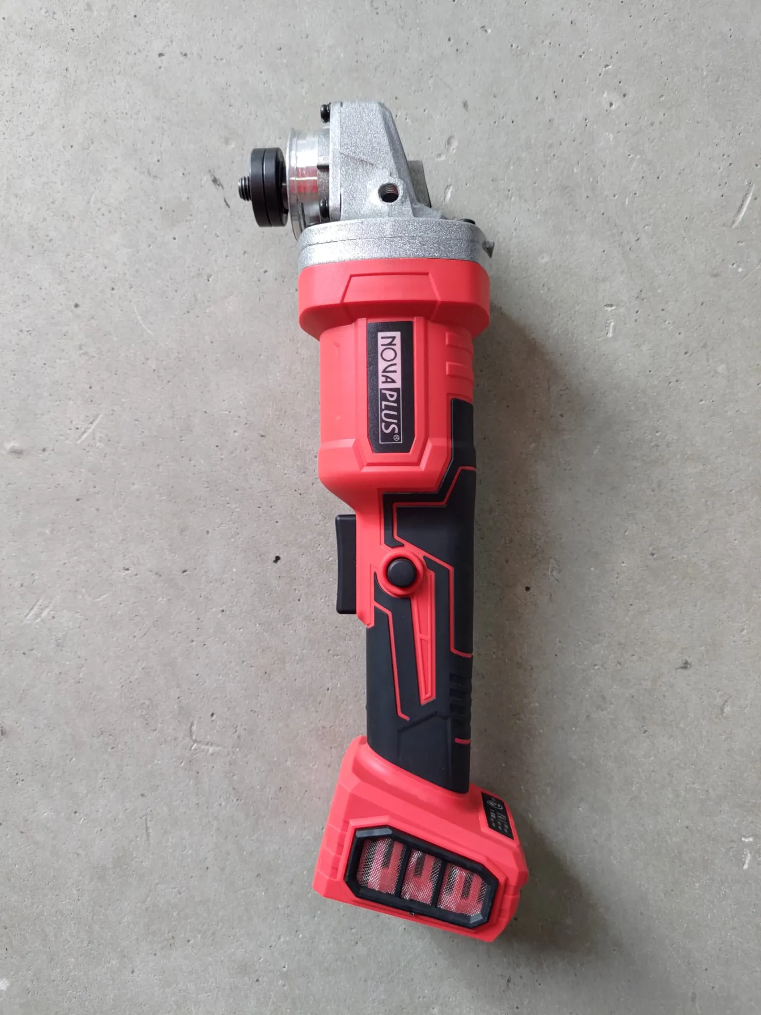 Nova Plus (NovaPlus) Brushless Angle Grinder 4 20V Come With 2pcs 3.0ah Battery & 1pc Charger | Model: NP6904