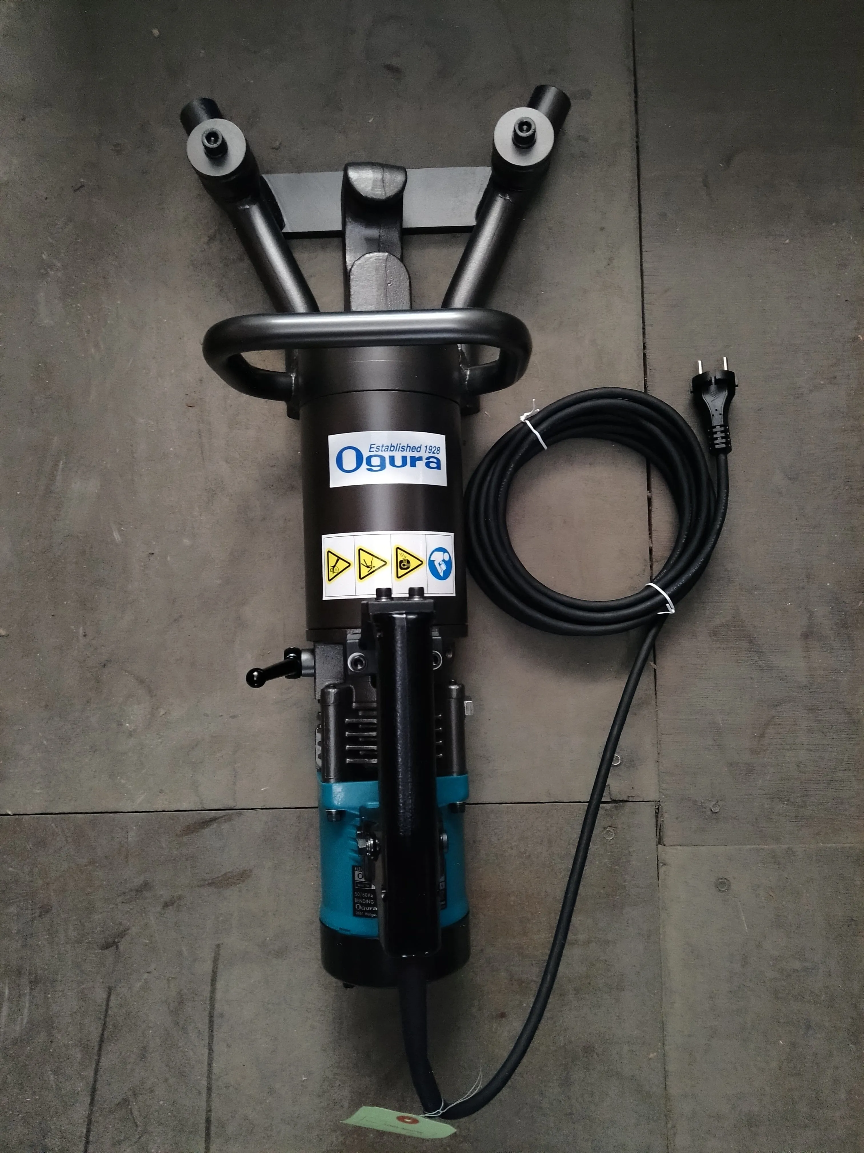 Ogura HBB-32HPW Electric Hydraulic Portable Rebar Bender 230V D32 | Model : OG-HBB-32HPW