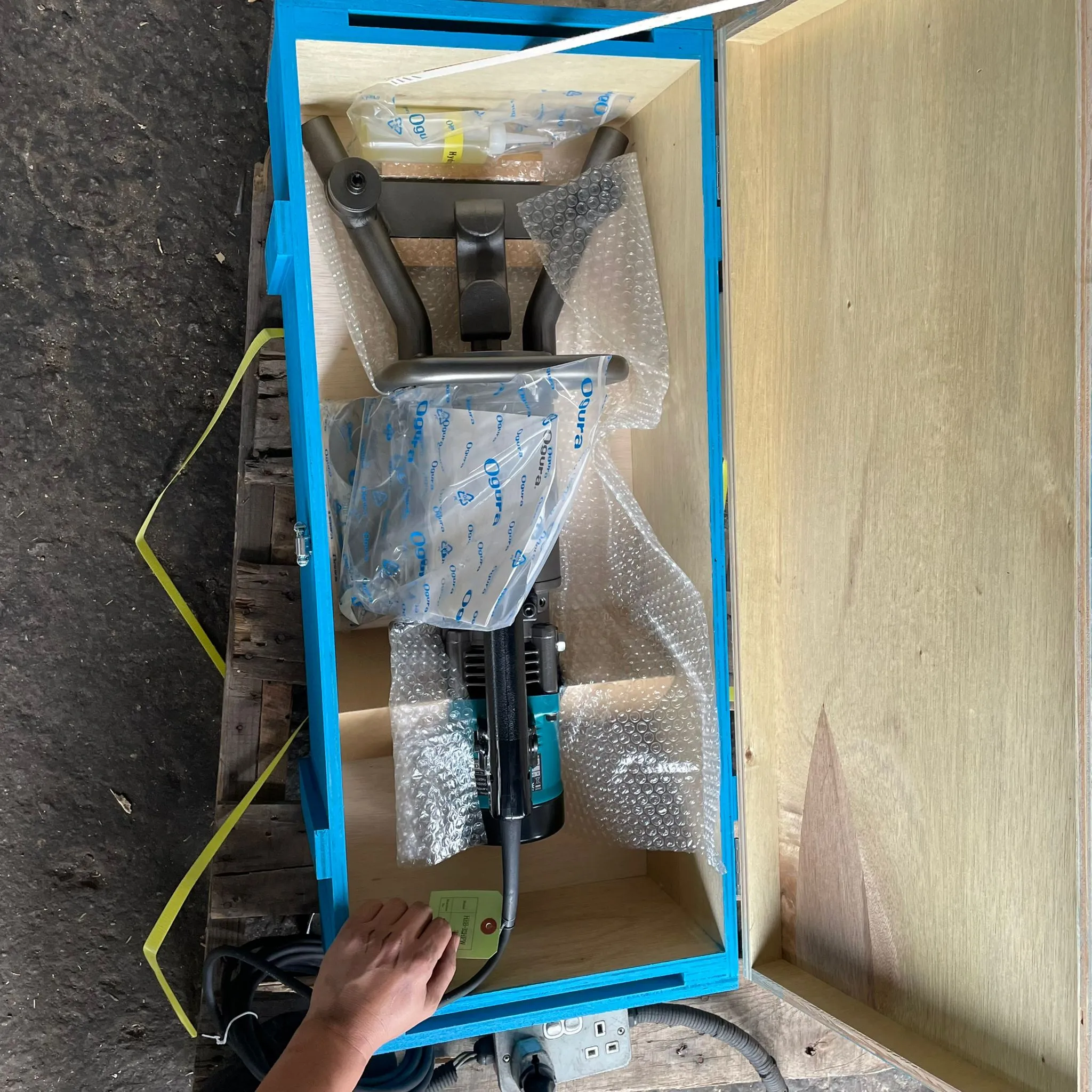 Ogura HBB-32HPW Electric Hydraulic Portable Rebar Bender 230V D32 | Model : OG-HBB-32HPW