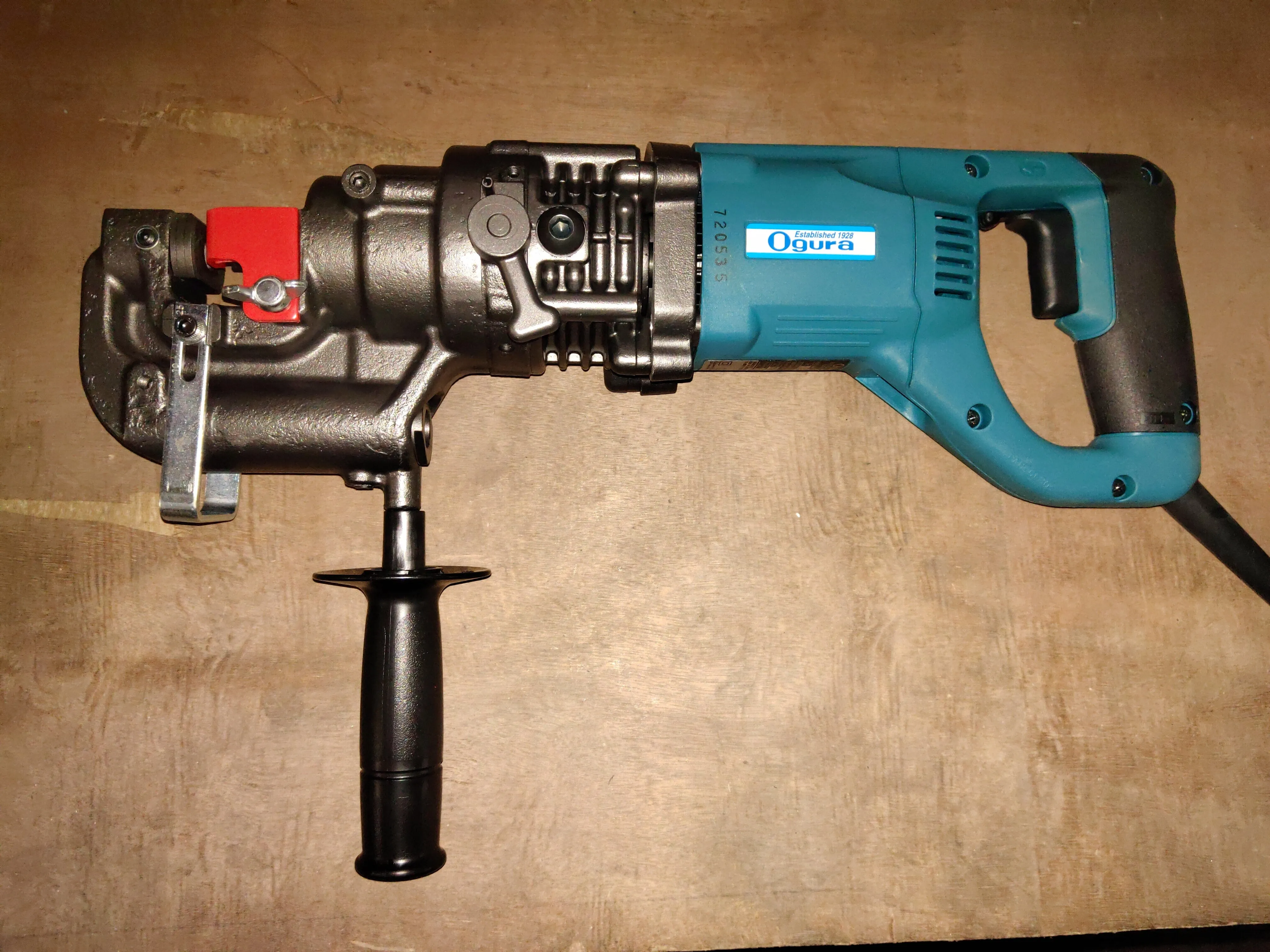 Ogura Hydraulic Hole Puncher | Model : OG-HPC-156W