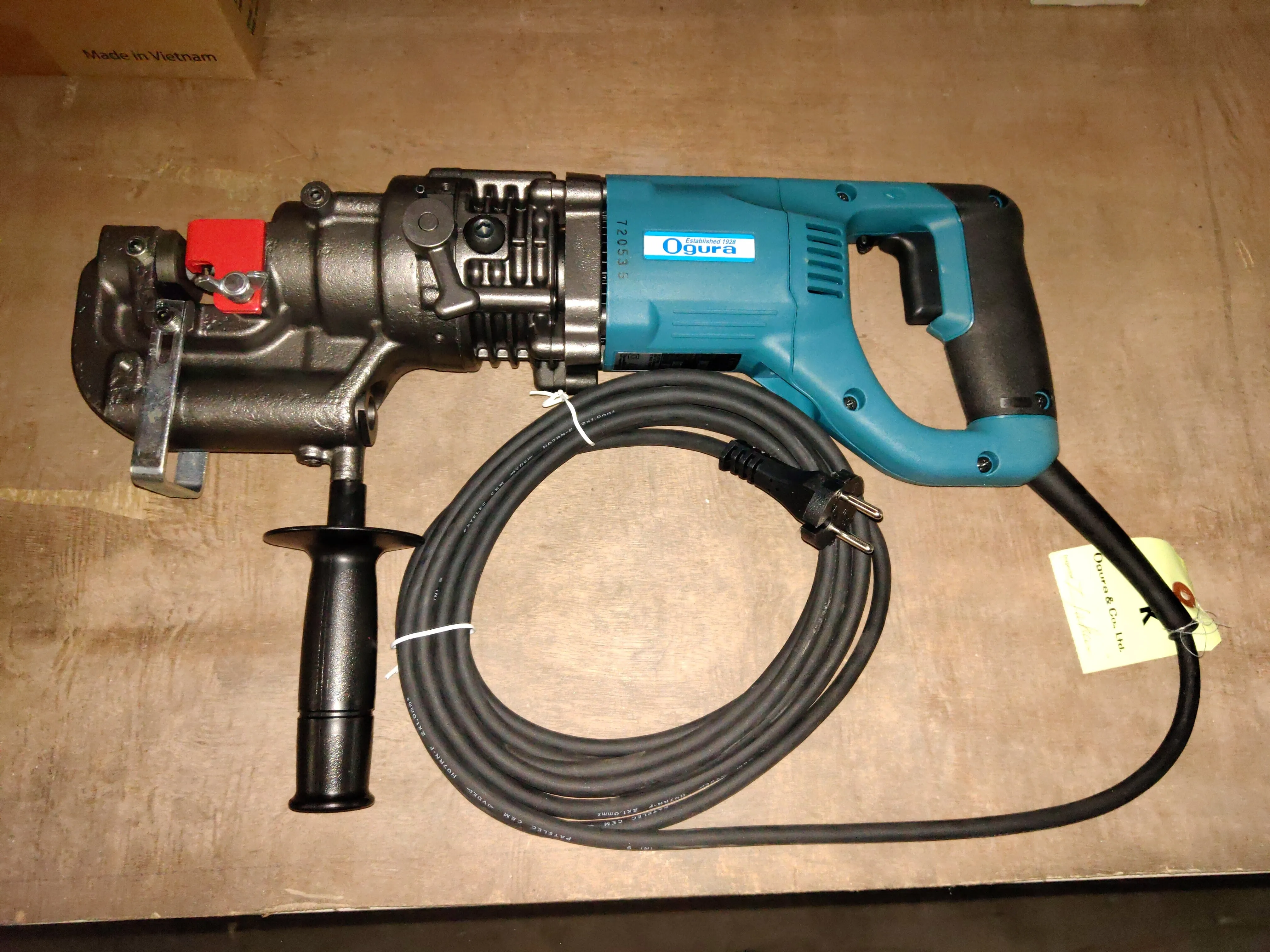 Ogura Hydraulic Hole Puncher | Model : OG-HPC-156W