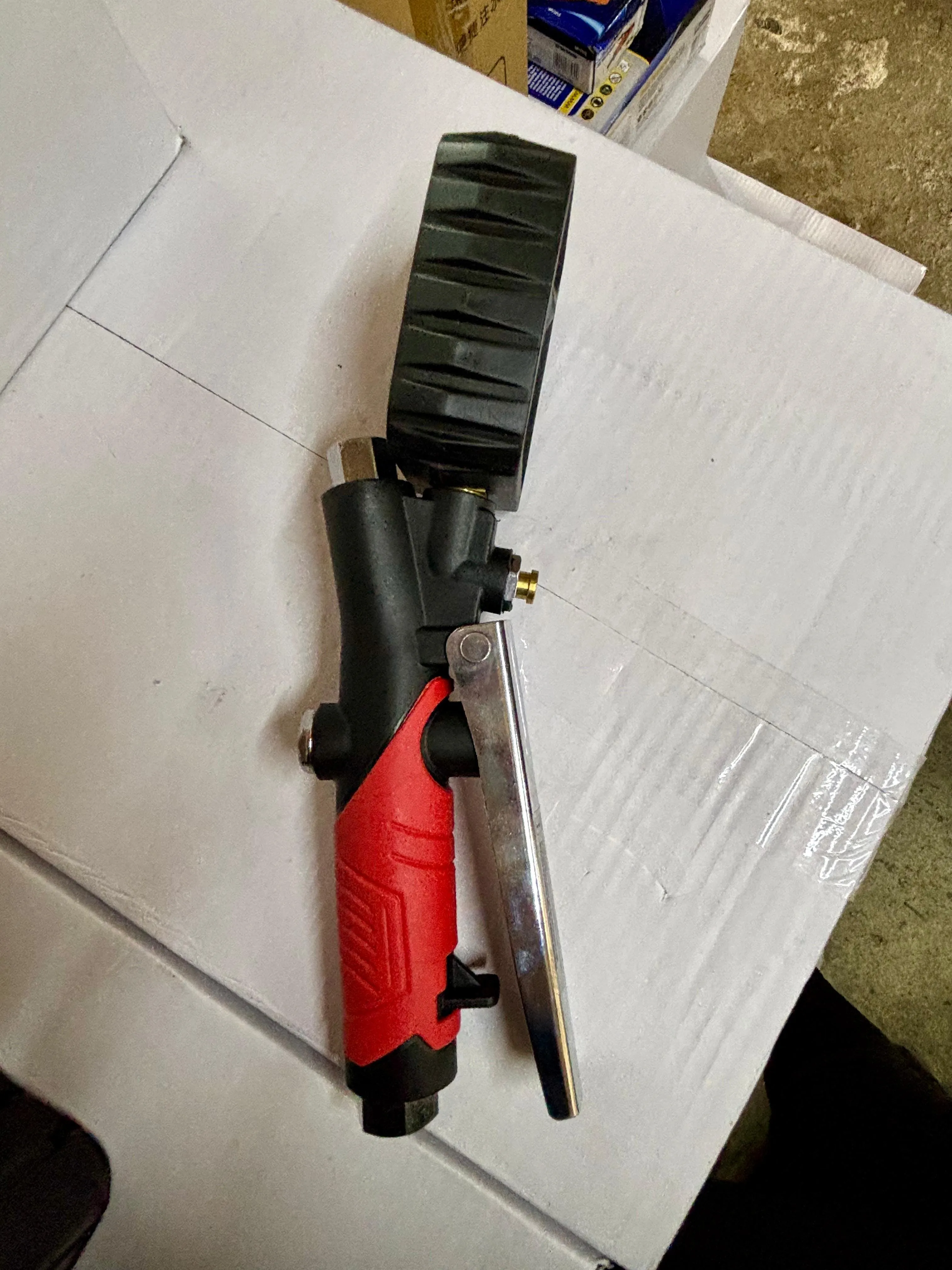 Rong Peng Aeropro Tyre Inflating Inflator Gun with Digital Display Gauge | Model : SG-A612