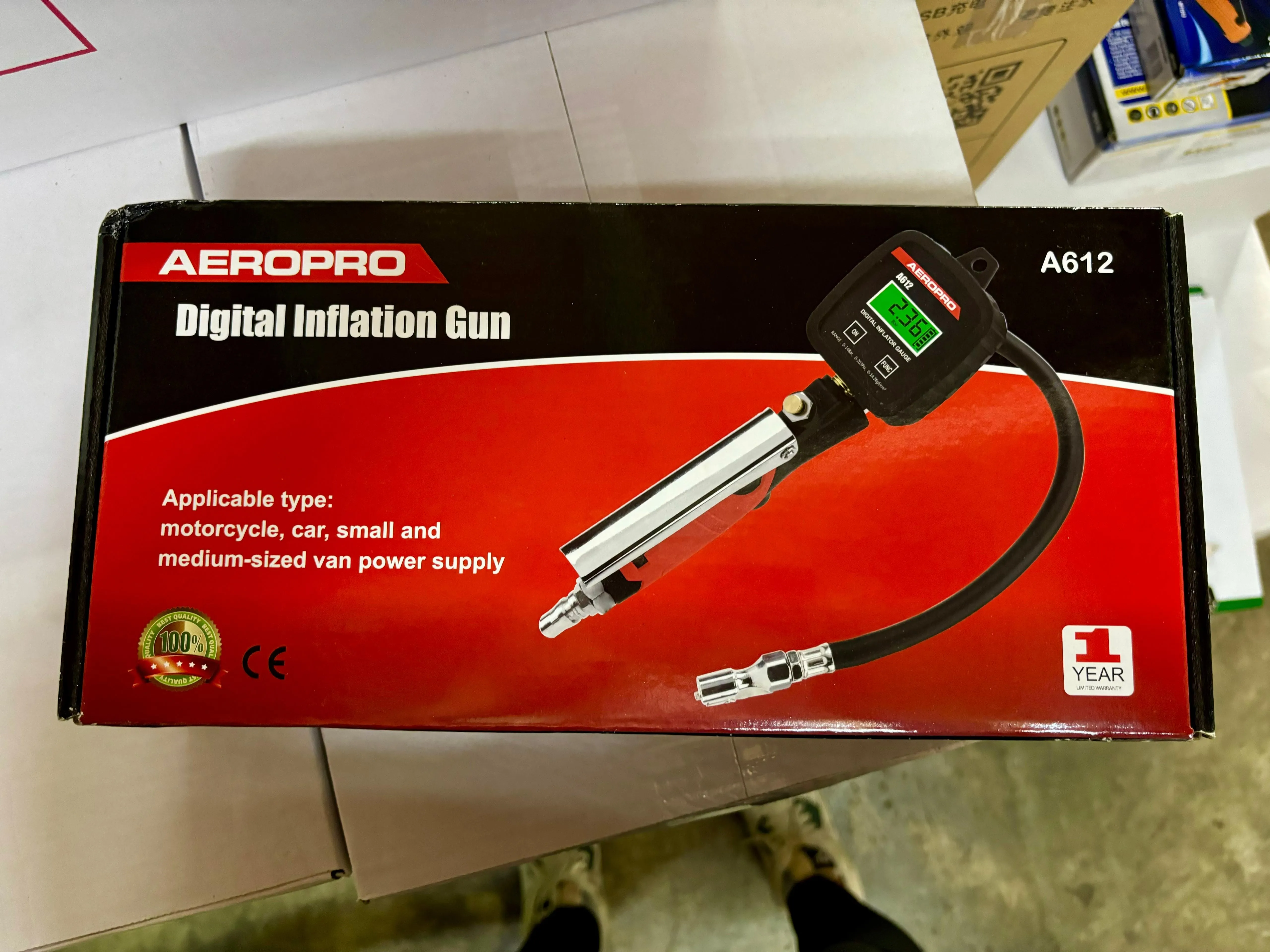 Rong Peng Aeropro Tyre Inflating Inflator Gun with Digital Display Gauge | Model : SG-A612