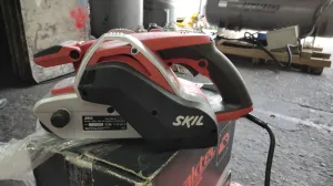 SKIL 4 1200W Belt Sander | Model : 7660 (NO WARRANTY)