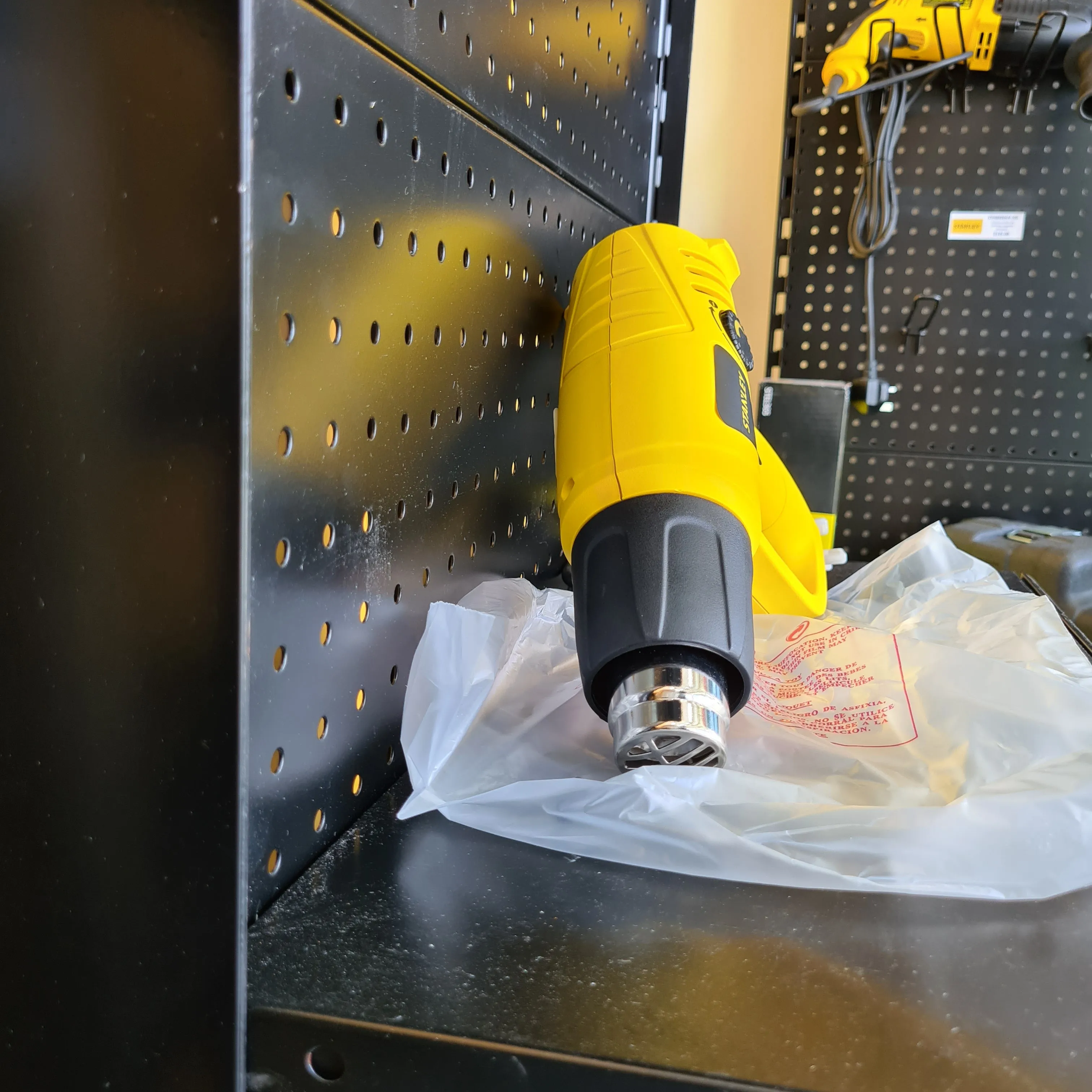 Stanley 2000W Heat Gun with Temperature Control | Model : STEL670-XD
