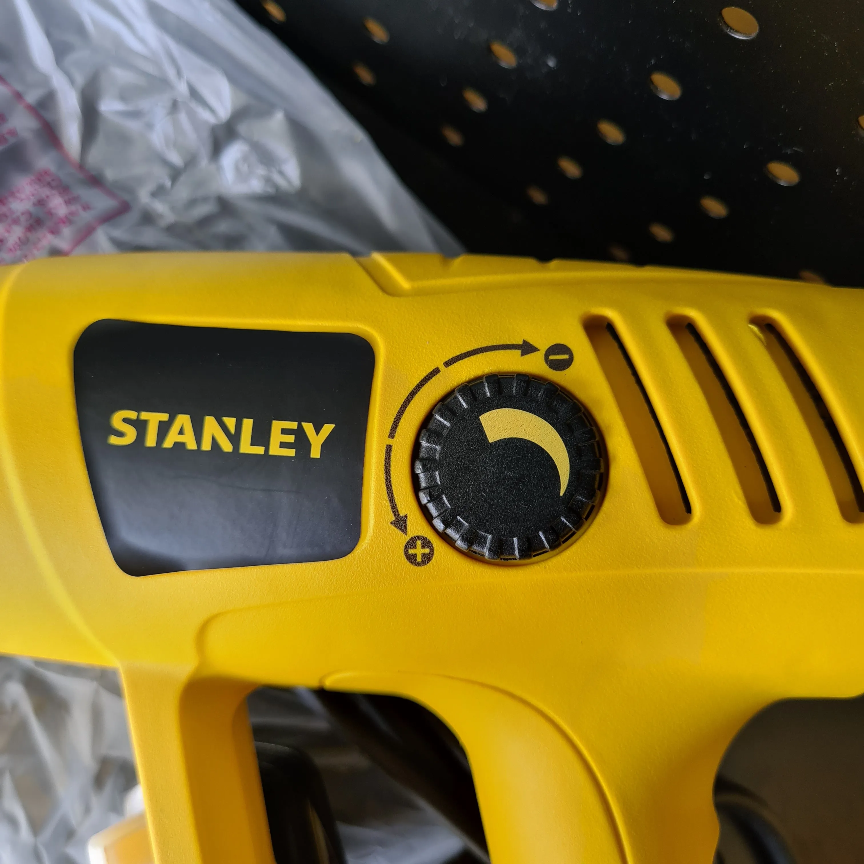 Stanley 2000W Heat Gun with Temperature Control | Model : STEL670-XD