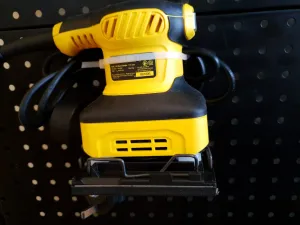 Stanley 240W 1/4 Sheet Sander | Model : SS24-XD