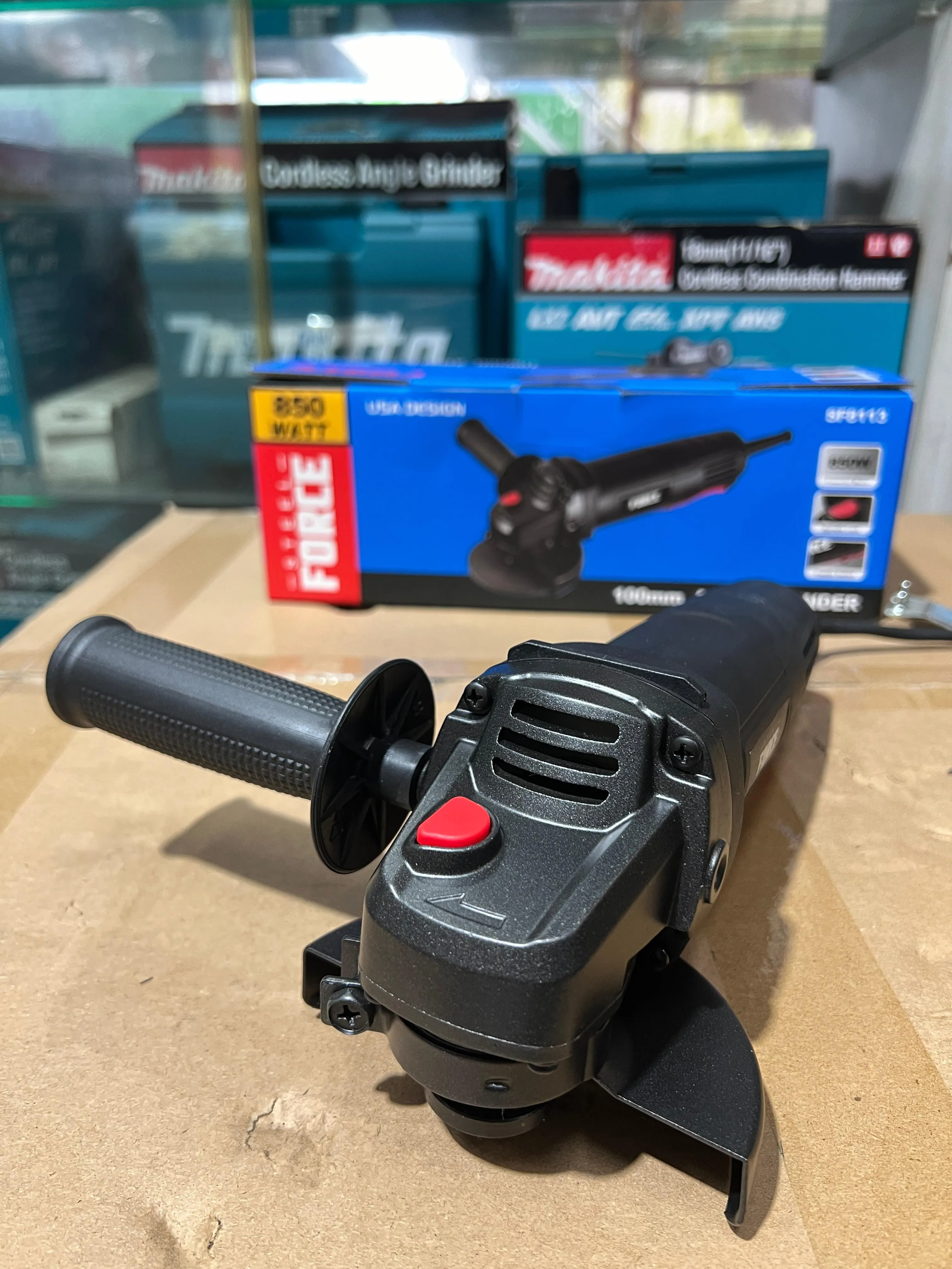 Steel Force 4 SF8113 240V (Paddle Switch) Angle Grinder | Model : SF8113