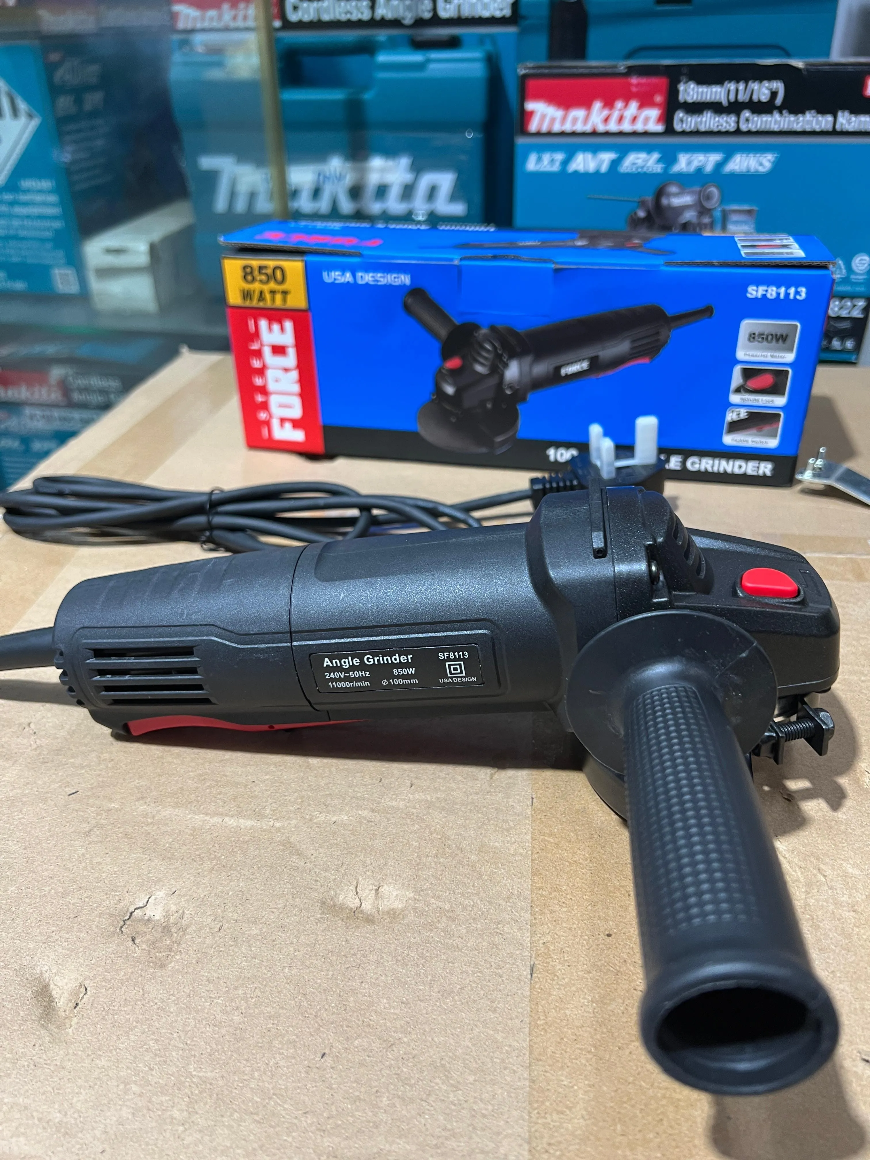 Steel Force 4 SF8113 240V (Paddle Switch) Angle Grinder | Model : SF8113