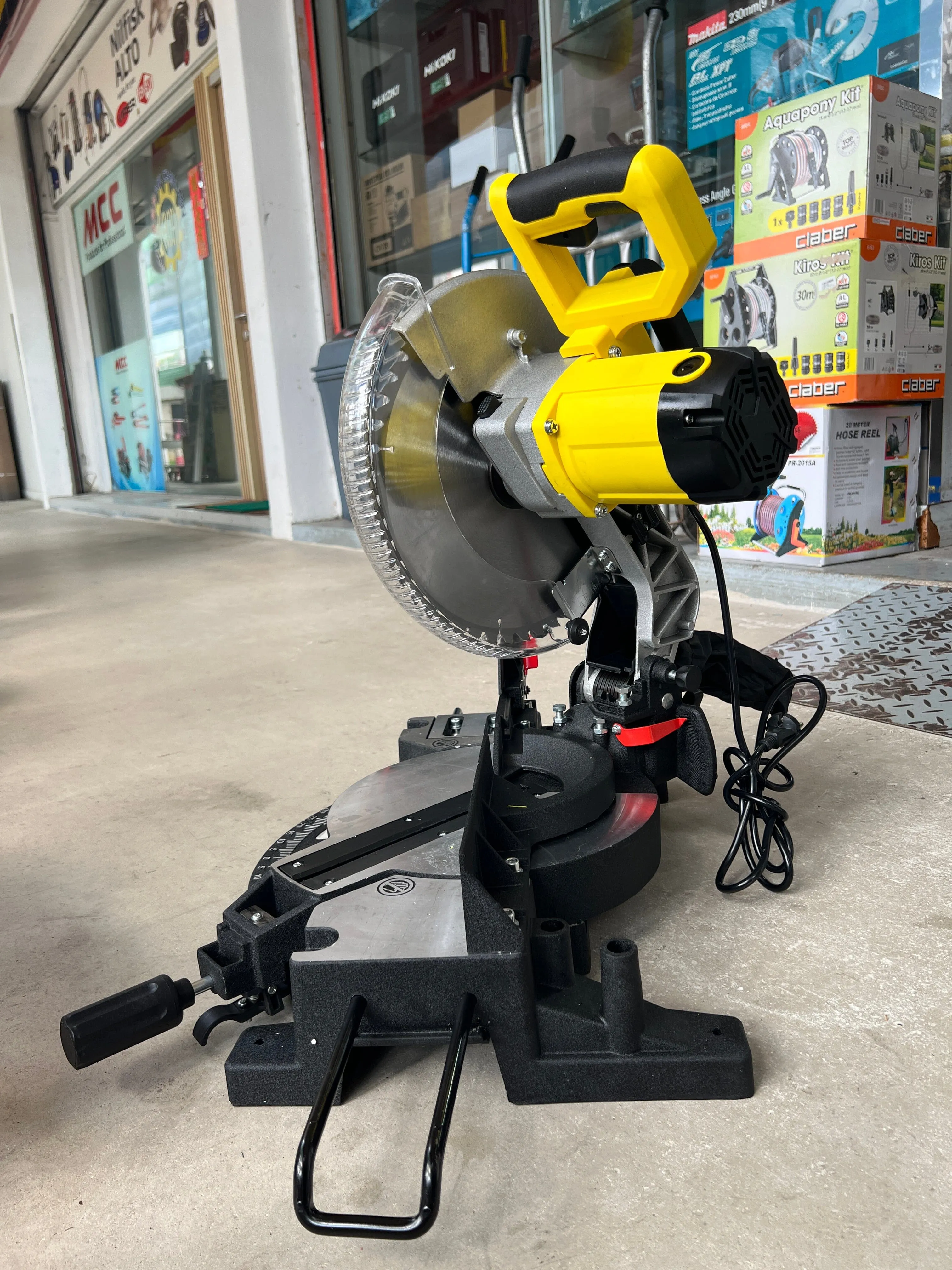 UPSPIRIT 305MM 12 MITRE SAW 230V COME WITH 12X100T ALUM BLADE | MODEL: HK-MS004