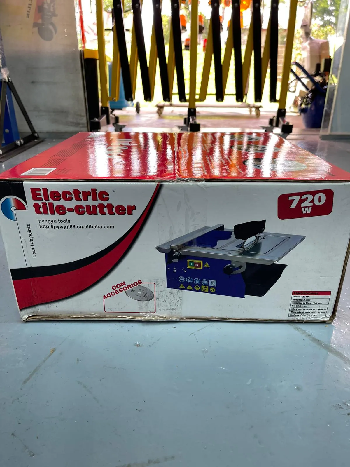 YW Tile Cutter with 720W. 230V #183313 7 | Model: TCT-YW720