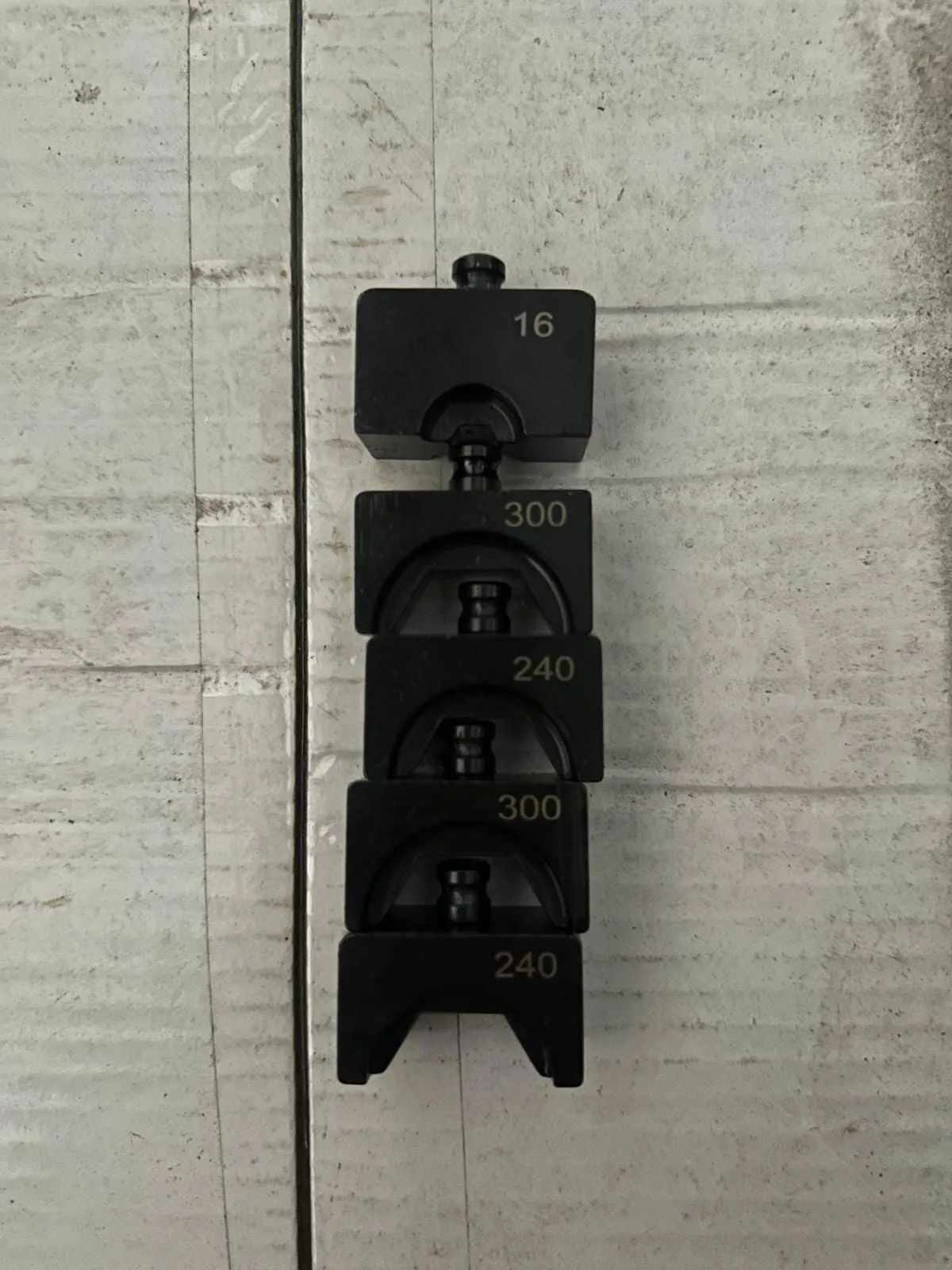 ZUPPER 16-300mm Hydraulic Crimping Tool  With Automatic Safety Device #KYQ-300 | Model: ZUPPER-KYQ-300