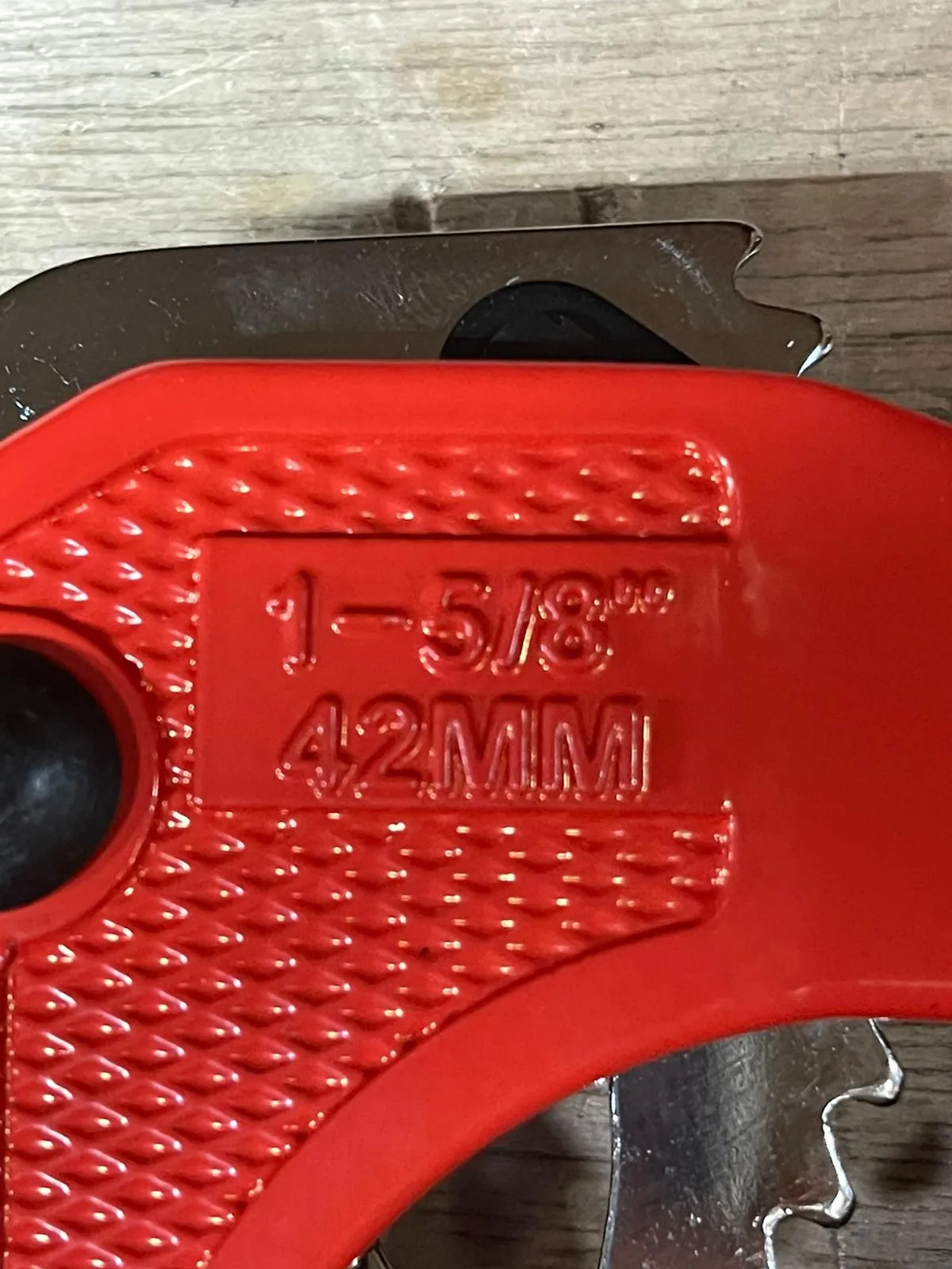 Zupper 42Mm Pvc Pipe Cutter  | Model : ZUPPER-U42